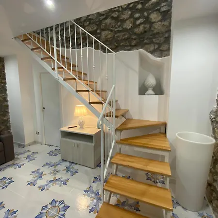 بيت ضيافة Dell'arco - Civico 17 *